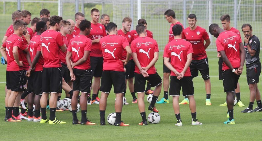 Sieg im Pokal gegen Homburg „absolute Pflicht“: VfB-Trainer Luhukay sieht Verbesserungspotenzial