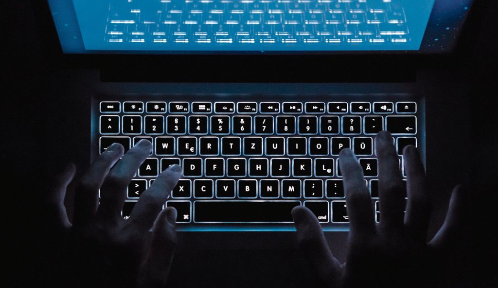 BAD CANNSTATT: Wachsende Aufgaben für Cyber-Crime-Abteilung im LKA: Die Streife fürs Internet