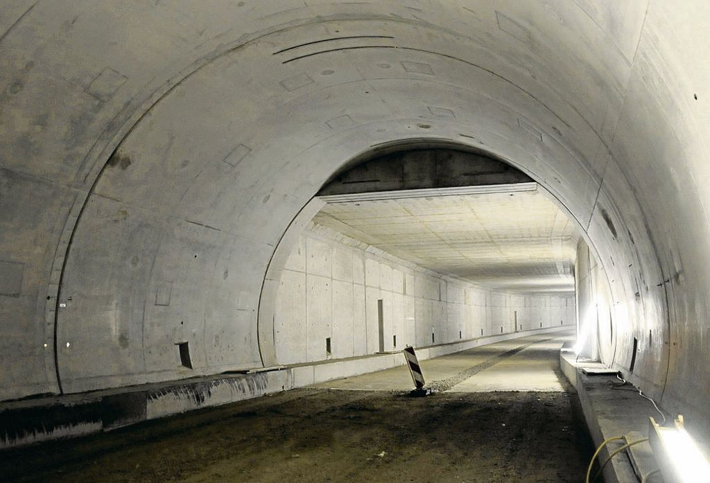 MüNSTER: Jetzt starten Rückbaumaßnahmen und der Gleisbau: Tunnel für die U 12 fertig
