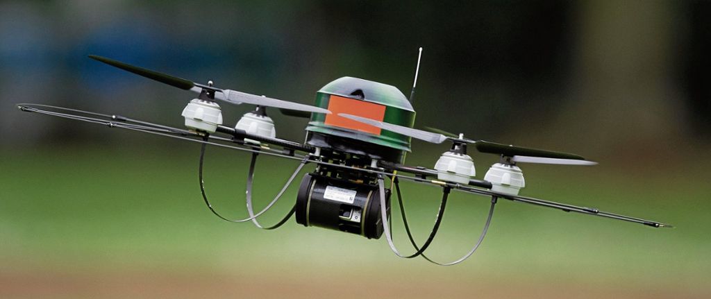 Rechtliche Rahmenbedingungen werden derzeit abgestimmt: Drohnen als Lebensretter
