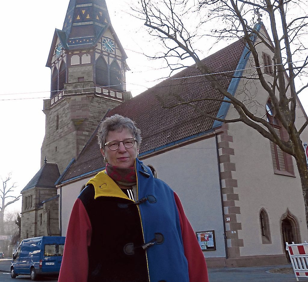 UHLBACH:  Pfarrerin Margarete Goth verlässt die evangelische Gemeinde in Uhlbach - Bleibende Spuren mit dem neuen Gemeindehaus: Wehmütiger Abschied nach zwölf Jahren