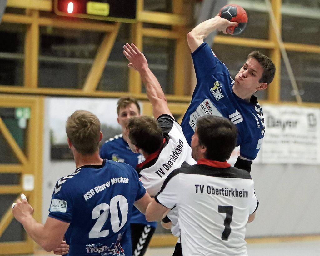 HSG Oberer Neckar gewinnt das Lokalderby der Handball-Bezirksliga nach starker Leistung mit 31:16: Lehrstunde für den TV Obertürkheim
