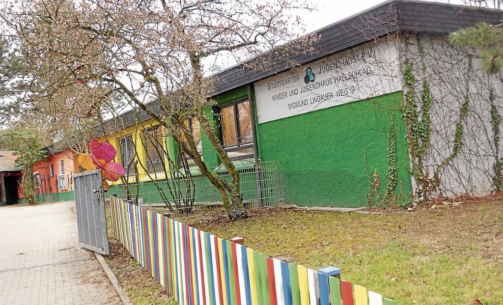 BAD CANNSTATT:  40 Jahre alte Einrichtung im Sigmund-Lindauer-Weg baufällig und nicht mehr zeitgemäß: Neues Jugendhaus für den Hallschlag