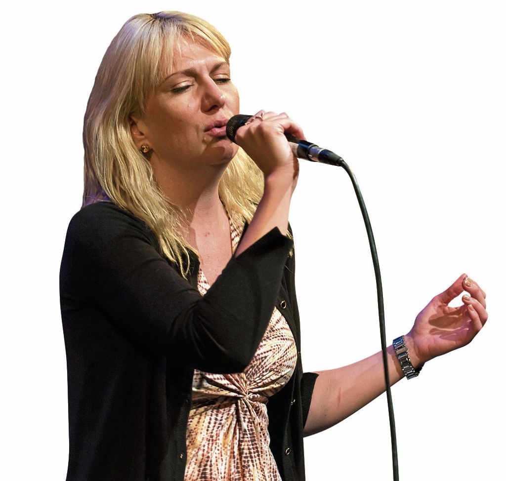 Tora Augestad mit Brechts-Songs beim Musikfest: Ausdrucksstarke Chanteuse