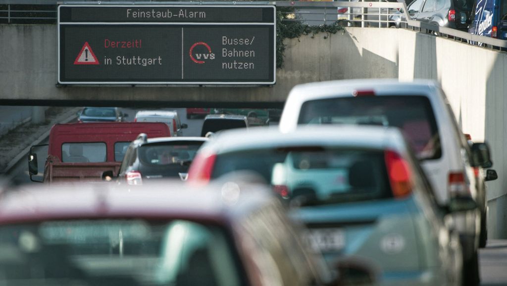 Kampagne wirbt in Stuttgart für mehr Fahrgemeinschaften