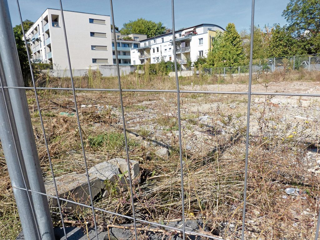 BAD CANNSTATT:  SWSG hat Grundstück am Römerkastell gekauft - Spatenstich am 8. Oktober: Baustart für Mehrgenerationenhaus