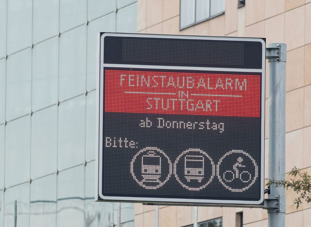 Autofahrer in Stuttgart sollen ÖPNV nutzen: Ab 27. Oktober erneuter Feinstaubalarm
