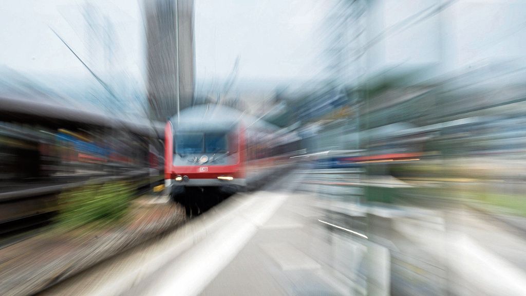 Gerissene Oberleitung verzögert S-Bahn-Verkehr