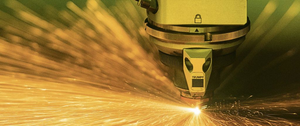 Der Maschinenbauer aus Ditzingen erhöht den Umsatz trotz massiver Herausforderungen - Zukunftsfeld 3D-Druck: Trumpf setzt auf hiesige Fachkräfte