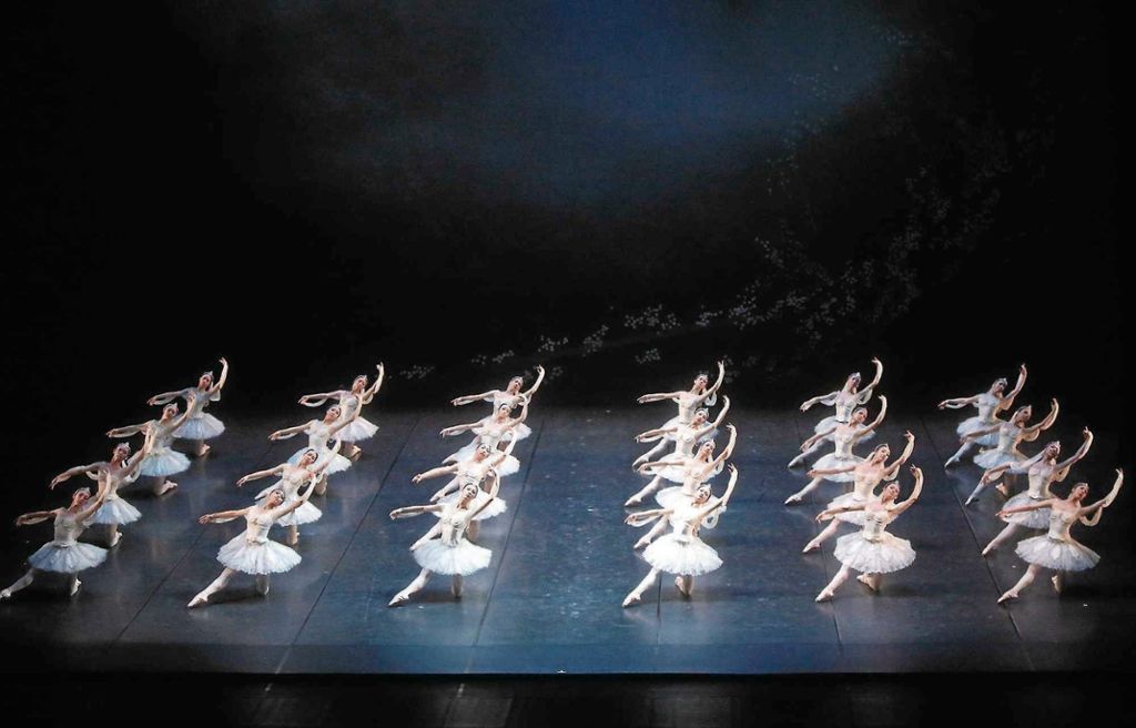 Das Tokyo Ballet gastiert mit „La Bayadère“ im Stuttgarter Opernhaus - Ein neuer, alter Klassiker: Opiumrausch im Himalaya