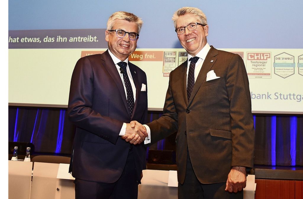Hans R. Zeisl  hört am 30. Juni als Chef der Volksbank Stuttgart auf: Volksbank-Chef Zeisl hört im Juni auf