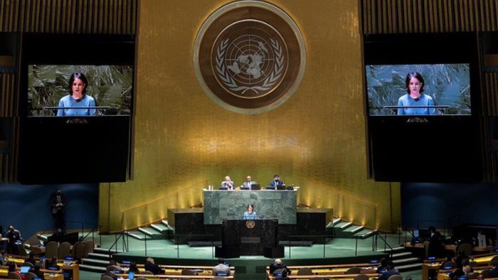 UN-Vollversammlung verurteilt Russlands Krieg mit großer Mehrheit