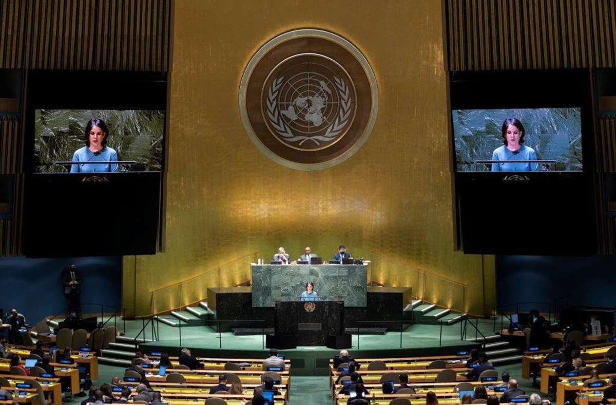 Russlands Angriff auf die Ukraine: UN-Vollversammlung verurteilt Russlands Krieg mit großer Mehrheit