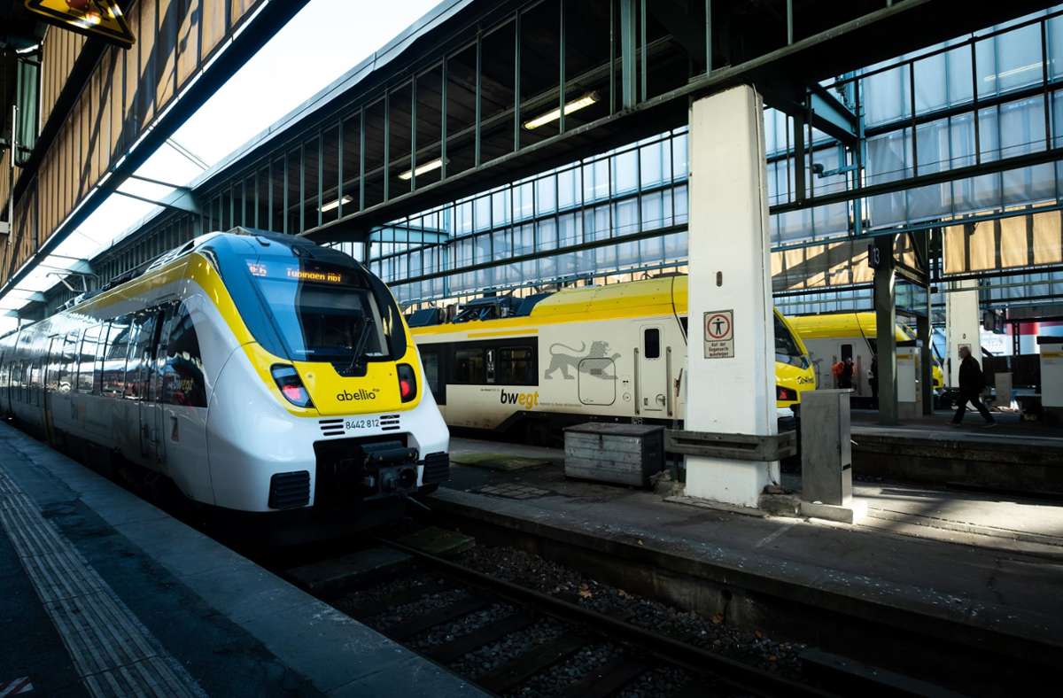 Pünktlichkeit bei Regionalzügen: Eine Strecke macht noch Sorgen