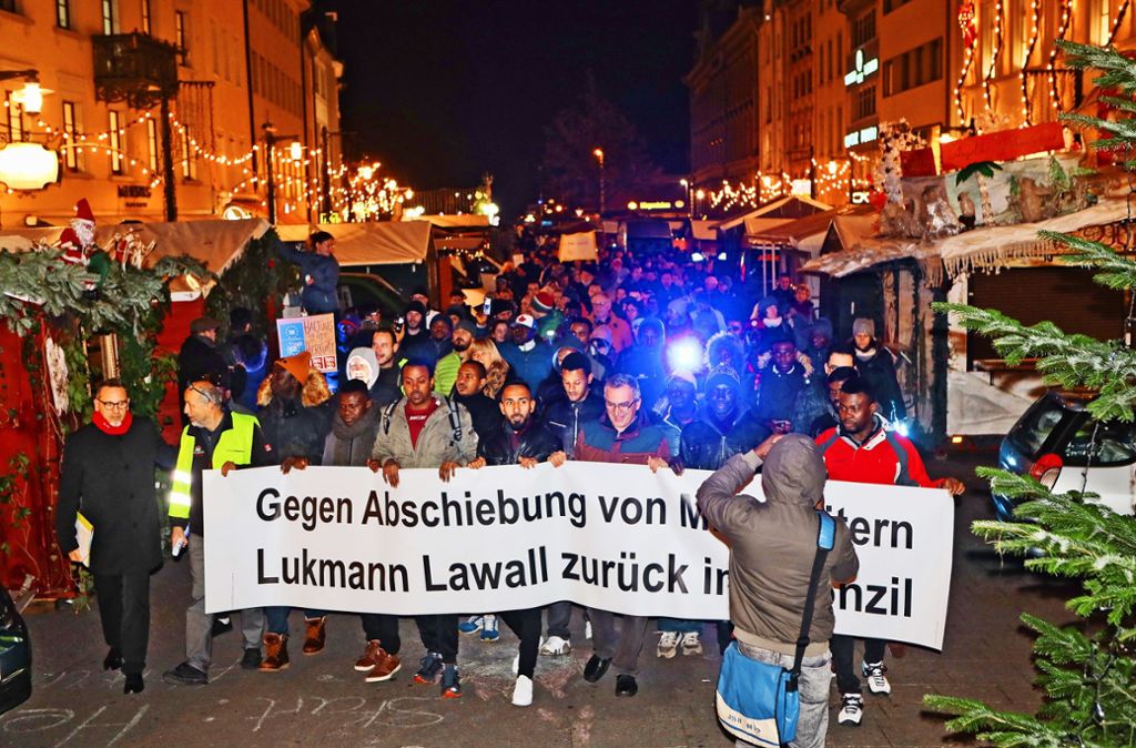 Protest gegen Abschiebung: Der Konzilswirt will seinen Mitarbeiter zurück
