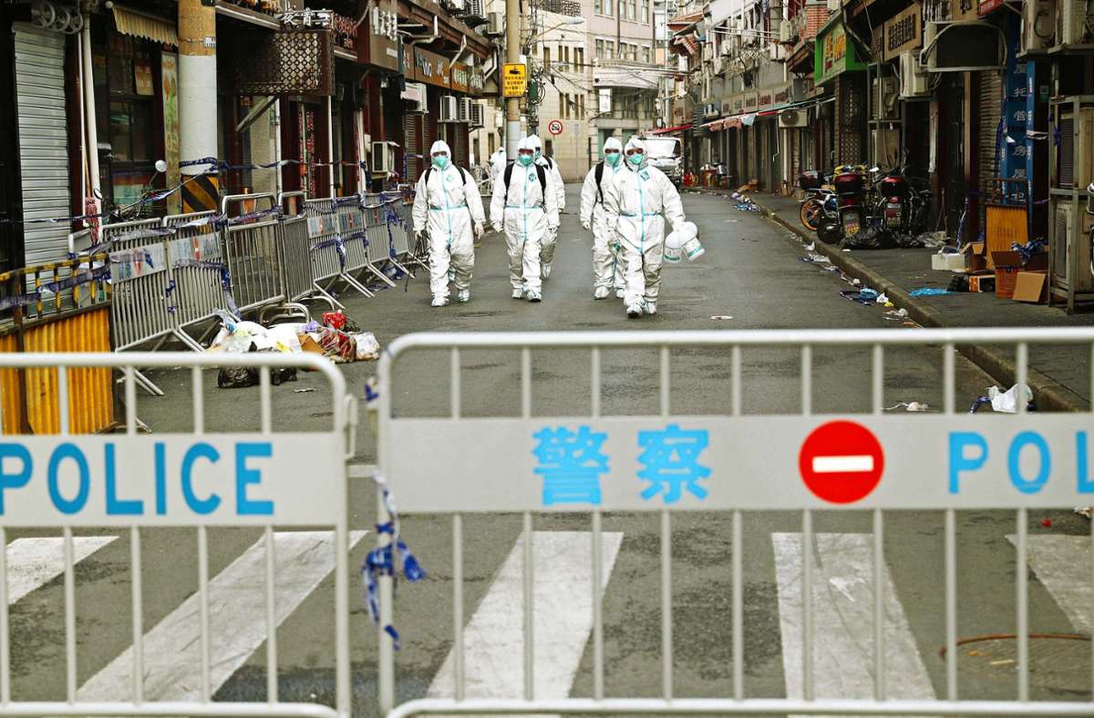 Lockdown in Shanghai: Abhängig von einem dubiosen Partner