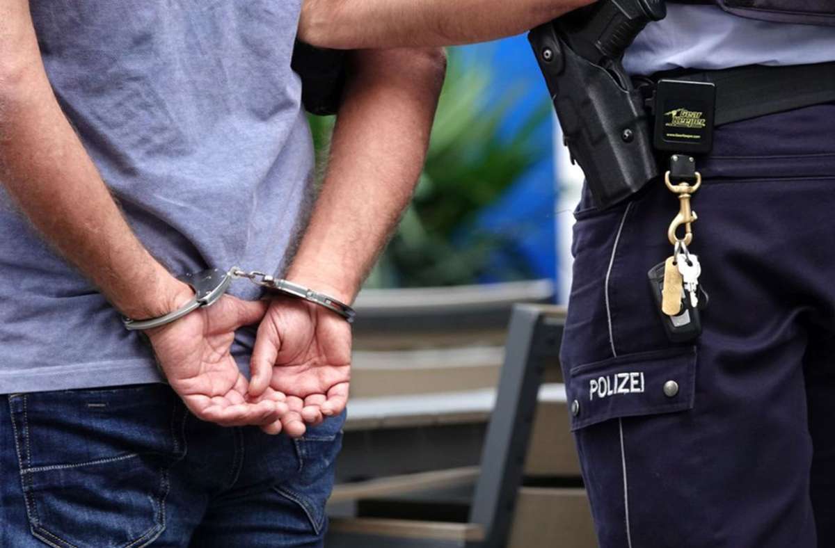 Festnahmen nach Drogenrazzia in NRW: Einsatzkräfte durchsuchen elf Objekte in neun Städten