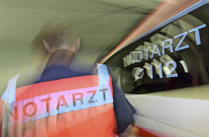Attacke in Schwäbisch Hall: Rettungskräfte angegriffen und Elektroschocker gestohlen