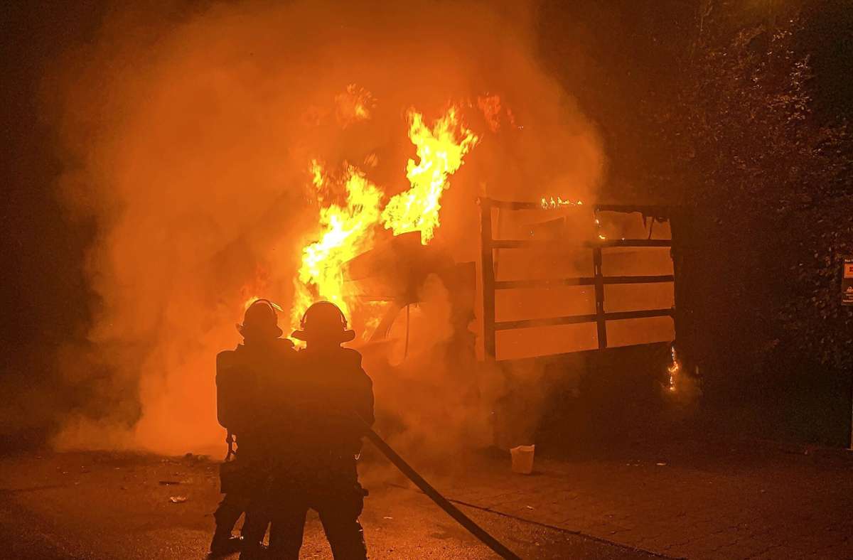 Brandstiftung in Marbach: Aus Wut den Kleinlaster des Arbeitgebers angezündet