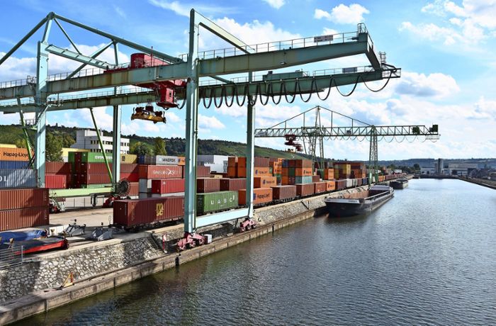 Festakt im Neckarhafen: Containerterminal ist Erfolgsmodell