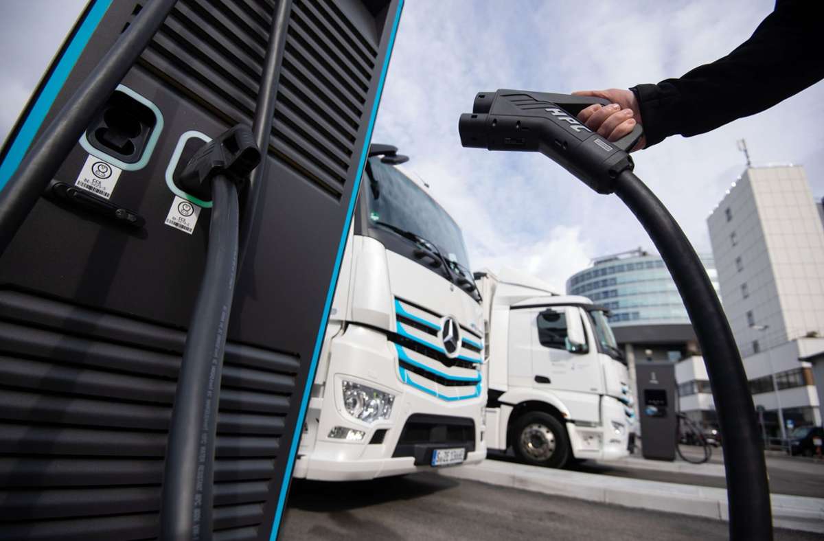Lkw-Hersteller: Warum Daimler Truck in den MDax einzieht