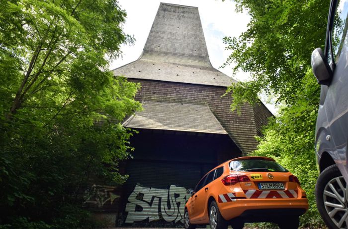 Kamin auf der Dornhalde  in Stuttgart: Das geheimnisvolle Gebäude mitten im Wald