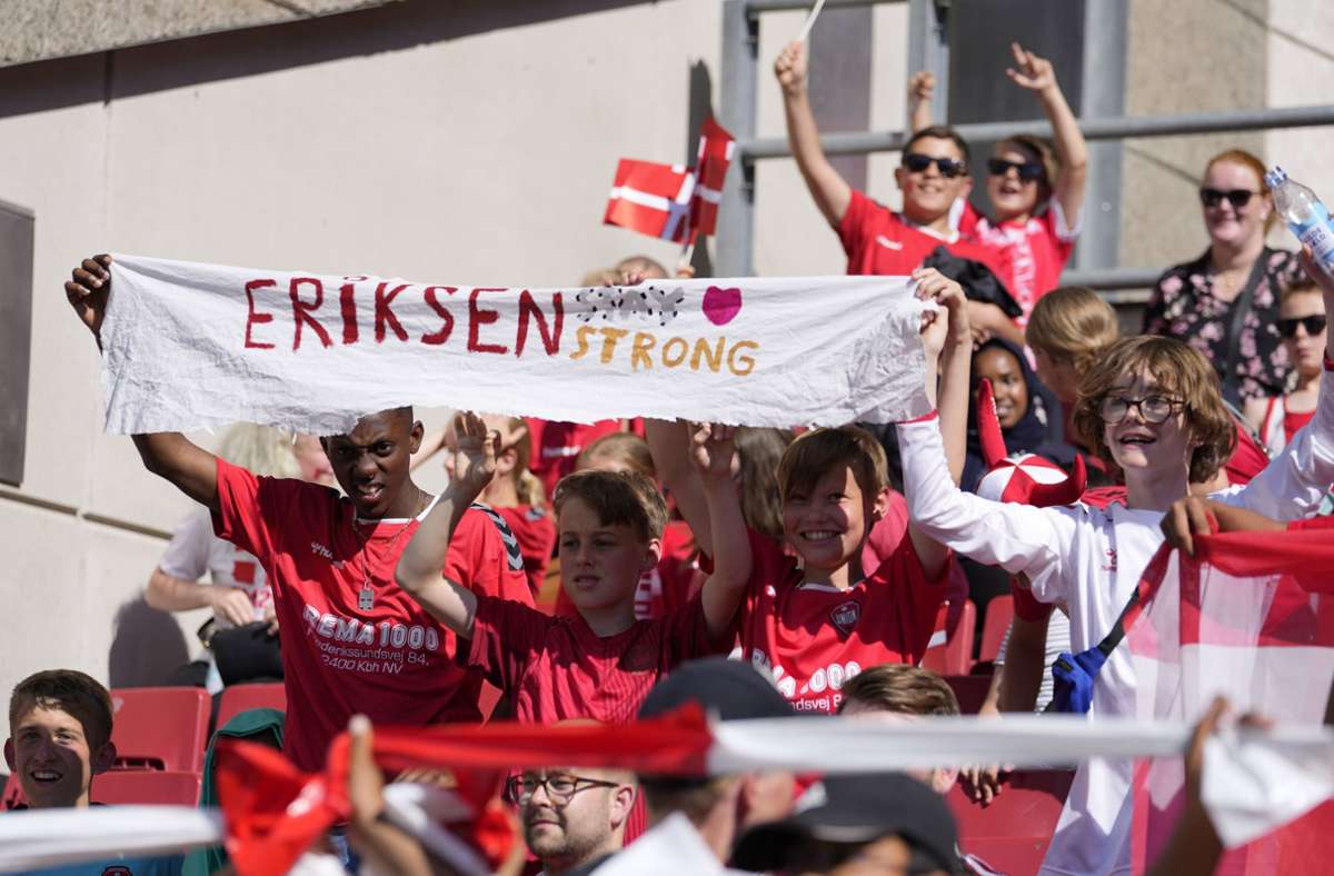 Bewegende Momente im Parken-Stadion von Kopenhagen bei der EM 2021.