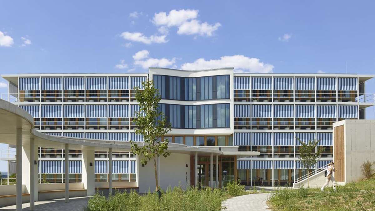 Gebäude von Stuttgarter Architekten Lederer: Hotelanlage? Nein, das Landratsamt in Plochingen!
