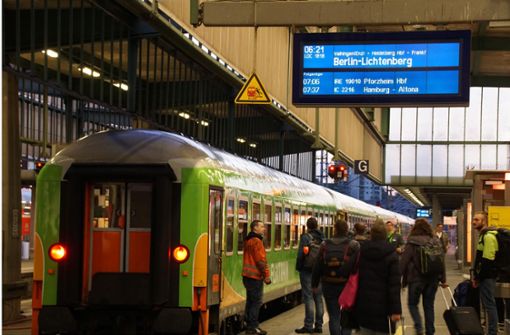 Ab dem Stuttgarter Hauptbahnhof  fährt unter anderem Flixtrain nach Berlin. Foto: Fotoagentur Stuttgart/Andreas Rosar