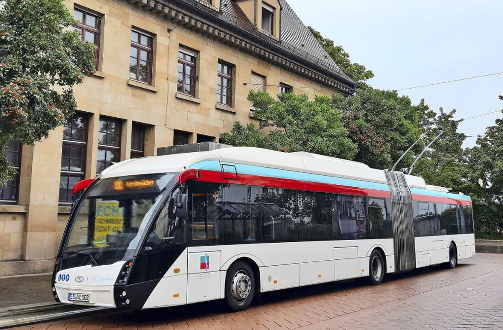 Linke für Verlängerung der Esslinger Buslinie 101 zum Karl-Benz-Platz – Städte sollen verhandeln: Linke für Verlängerung der O-Buslinie 101