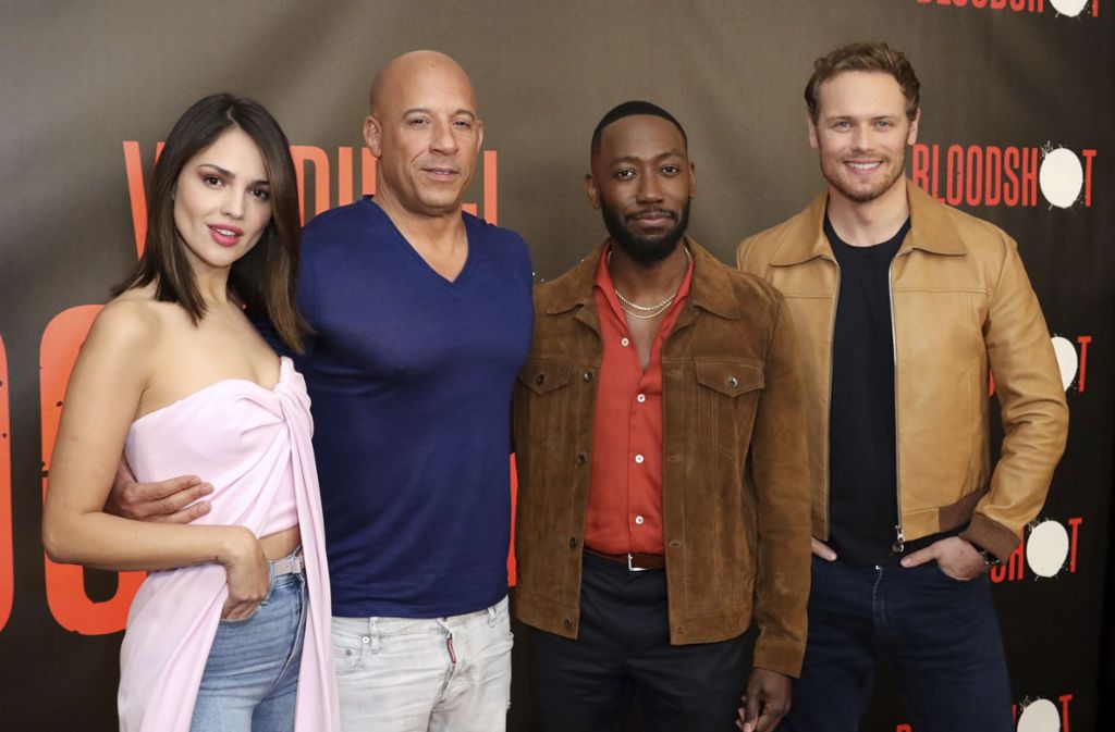 „Bloodshot“-Stars Eiza González, Vin Diesel, Lamorne Morris und Sam Heughan (v.l.) bei der Premiere in Hollywood.