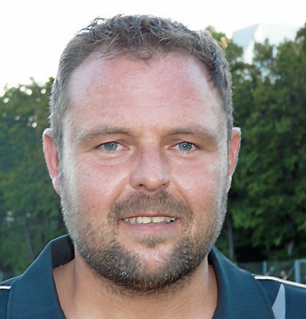 Der Coach geht beim Bezirksligisten in seine siebte Saison - Morgen Auswärtsspiel beim SSV Zuffenhausen: Trainer Schuon verlängert bei der Spvgg Cannstatt