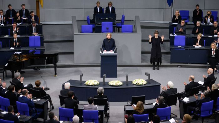 Bundestag erinnert  an queere NS-Opfer