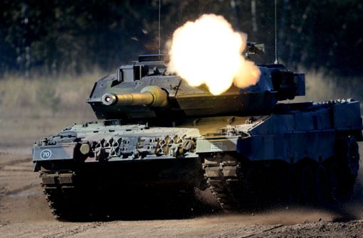 Die neue Eingreiftruppe der EU  soll bei Bedarf auch über Kampfpanzer – hier ein Leopard 2 der Bundeswehr – verfügen. Foto: dpa/Peter Steffen