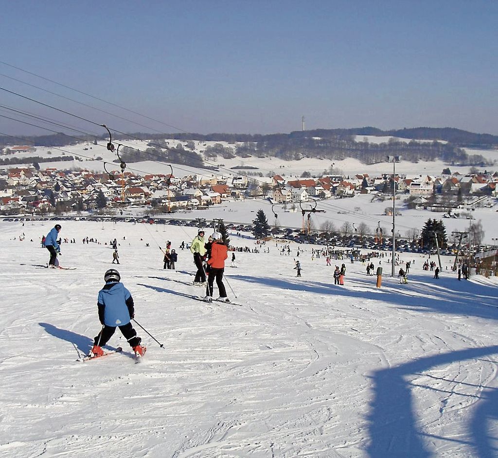 Sehr gute Bedingungen für Skifahrer und Snowboarder