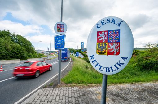 Ab Sonntag gelten neue Einreisebeschränkungen an der deutsch-tschechischen Grenze (Archivbild). Foto: dpa/Armin Weigel