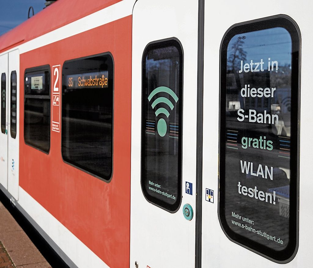Deutsche Bahn und Verband Region Stuttgart investieren in Ausbau des WLAN-Angebotes fünf Millionen Euro: Freier Internetzugang ab 2019 in allen S-Bahnen