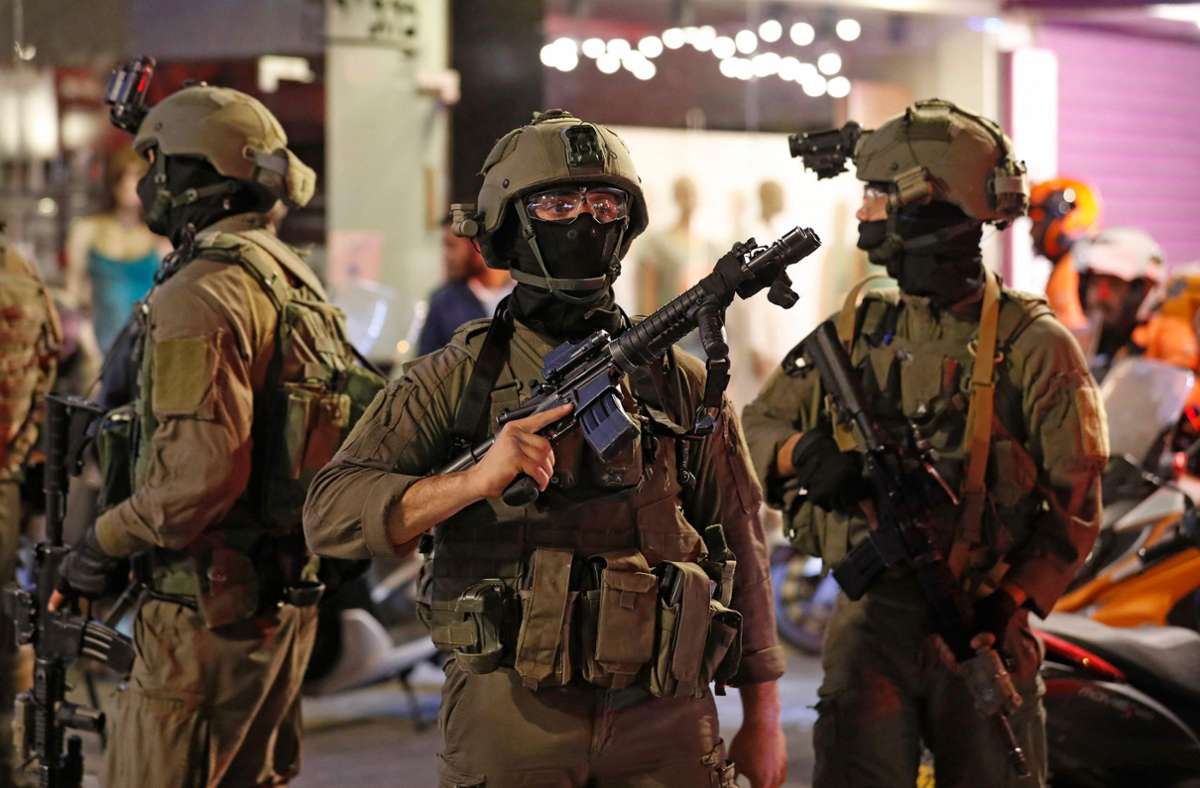 Anschlag in Tel Aviv: Israelische Sicherheitskräfte erschießen flüchtigen Angreifer