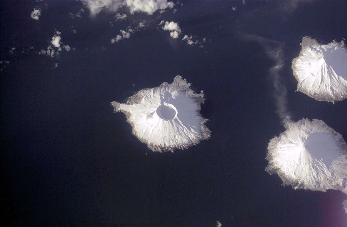 Vulkane auf der Aleuten-Inselkette: Forscher entdecken Hinweise für Supervulkan vor Alaska