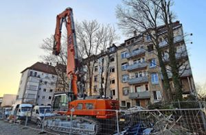 Ärger in Bad Cannstatt: Abriss in der Pragstraße hat begonnen
