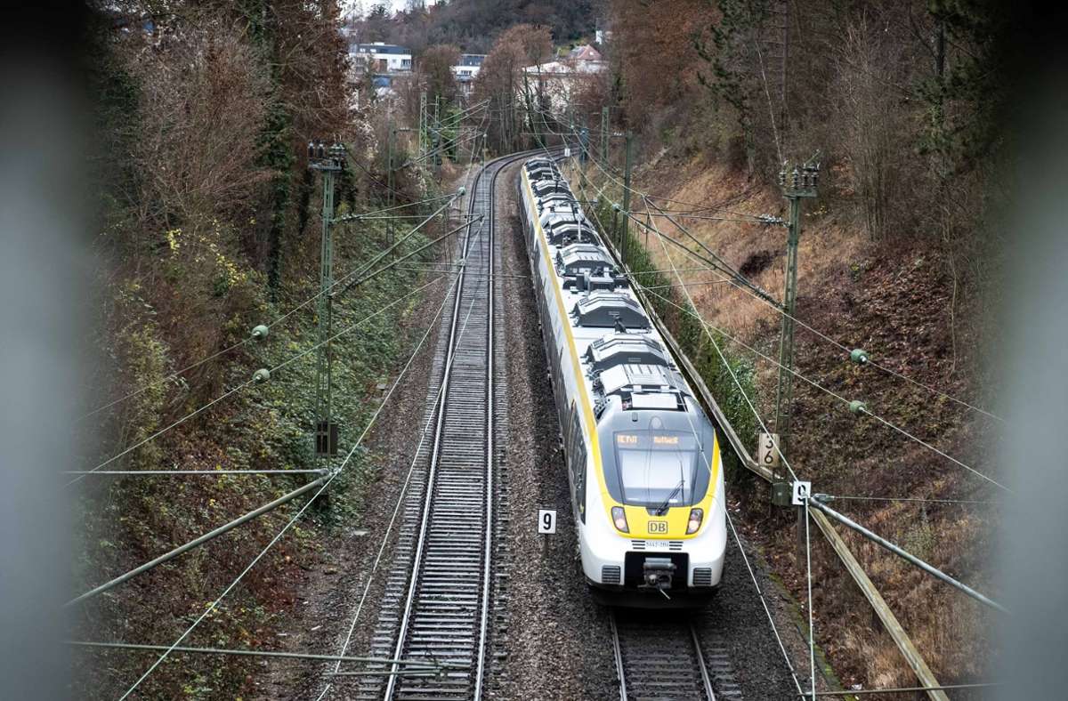 Genossen wollen Studie  für Stuttgart: SPD fordert oberirdische Gleise für Gäubahn am S-21-Halt