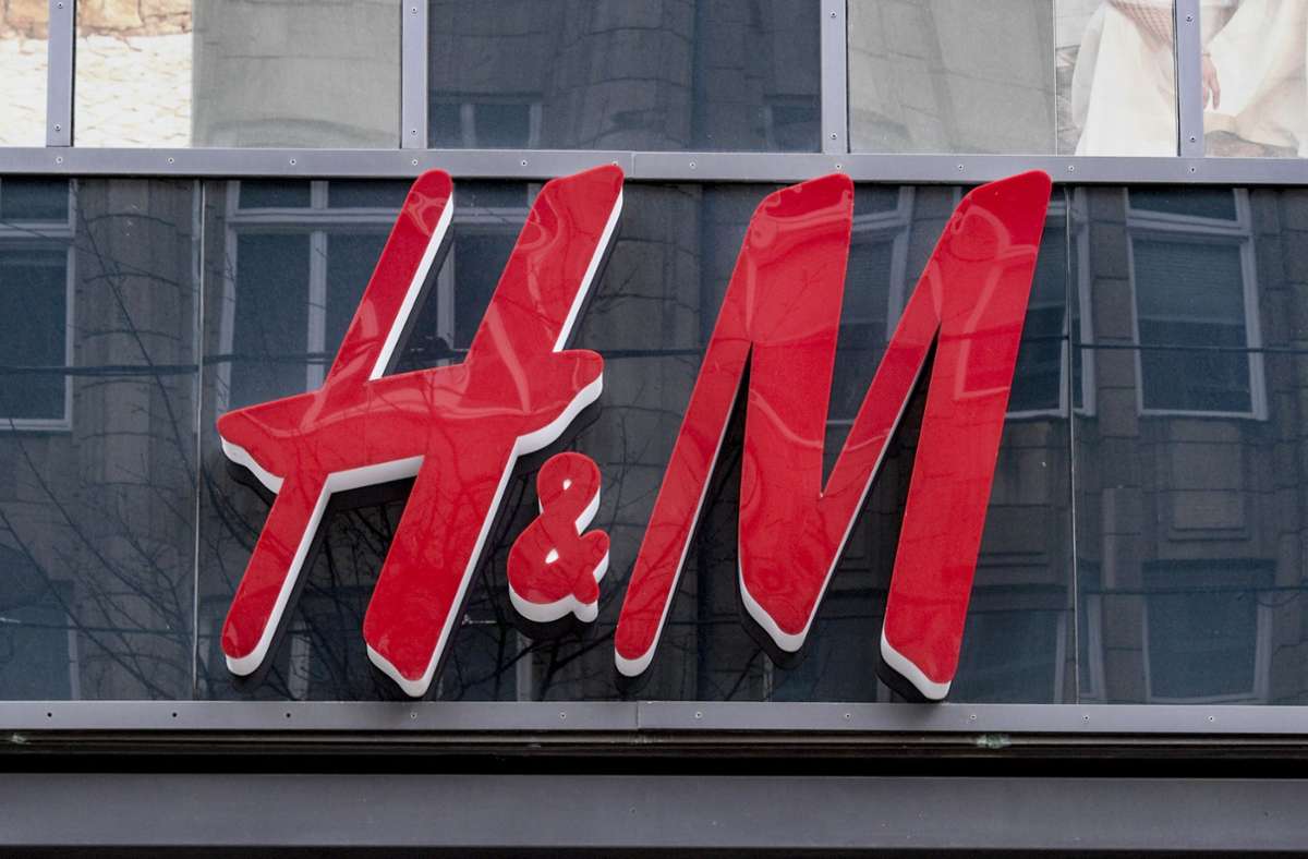 H&M: Modekette  und Remondis  wollen gemeinsam Klamotten recyceln