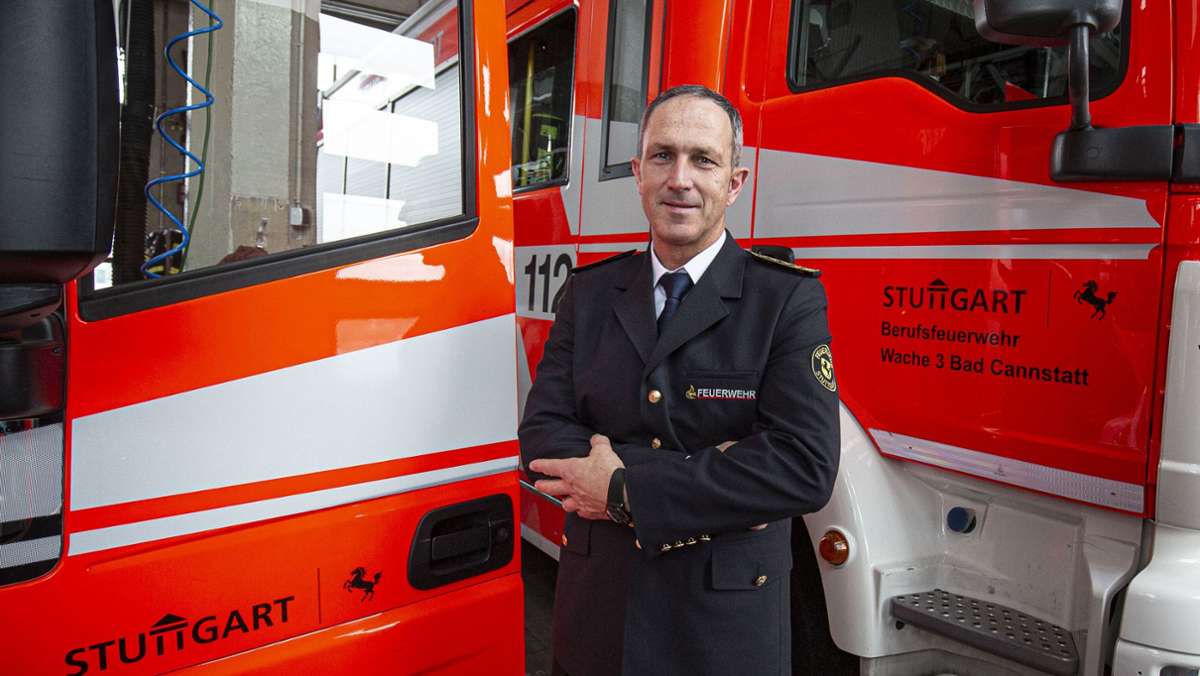 Brandstiftung in Stuttgart: Kommandant äußert sich zum Verdacht gegen einen Feuerwehrmann