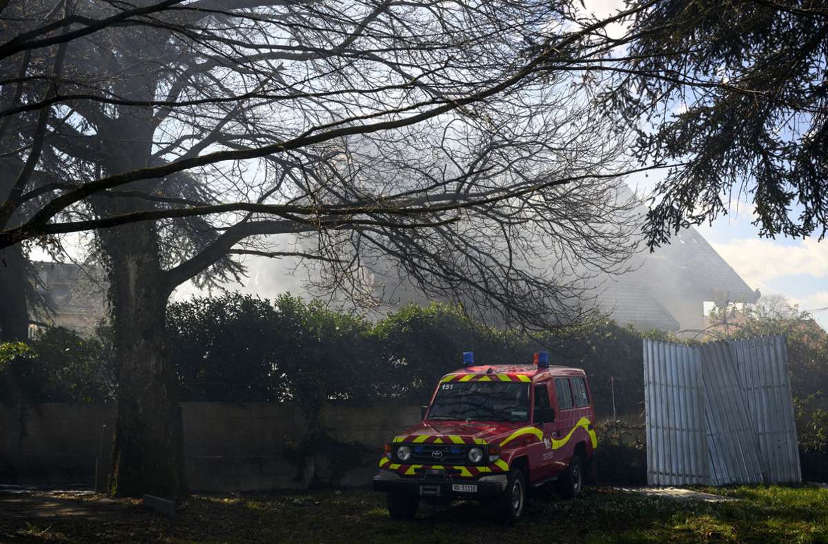 Nach Explosion und Brand: Mehrere Leichen  in Schweizer Villa entdeckt