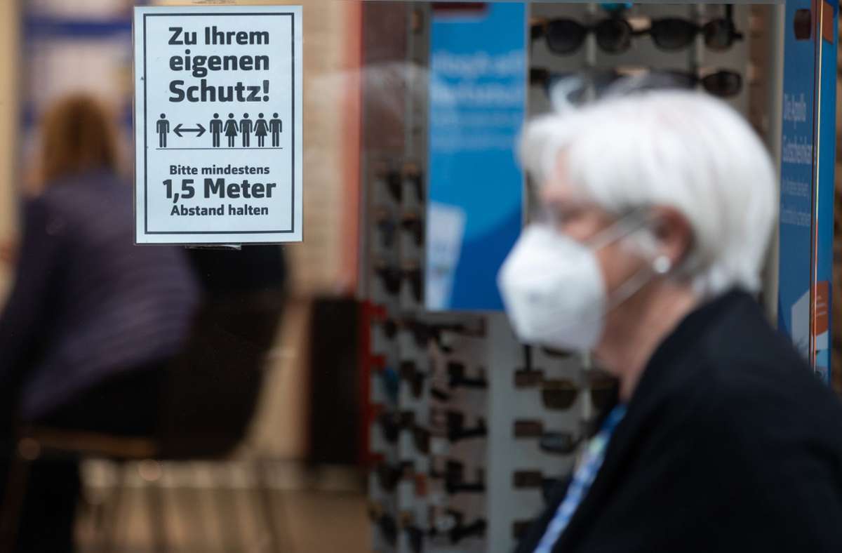 Baden-Württemberg verlängert Corona-Verordnung: Maskenpflicht gilt künftig auf Märkten in geschlossenen Räumen