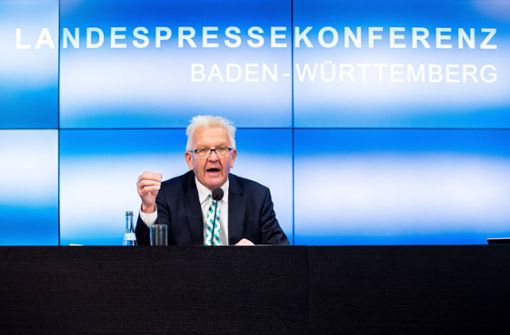 Baden-Württembergs Ministerpräsident Winfried Kretschmann nimmt Stellung zur Corona-Lage. (Archivbild) Foto: imago images/7aktuell/Marc Gruber