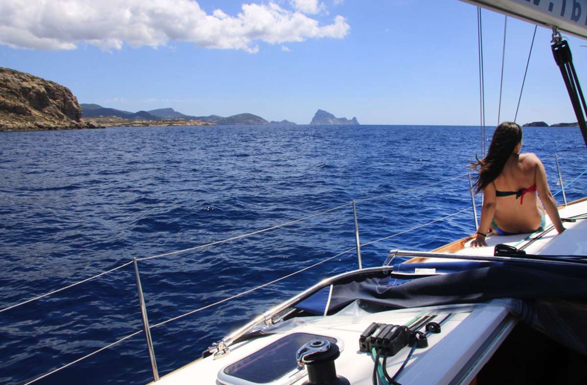 Hohe Coronazahlen auf Ibiza: Spanische Urlauberinsel wird abgeriegelt