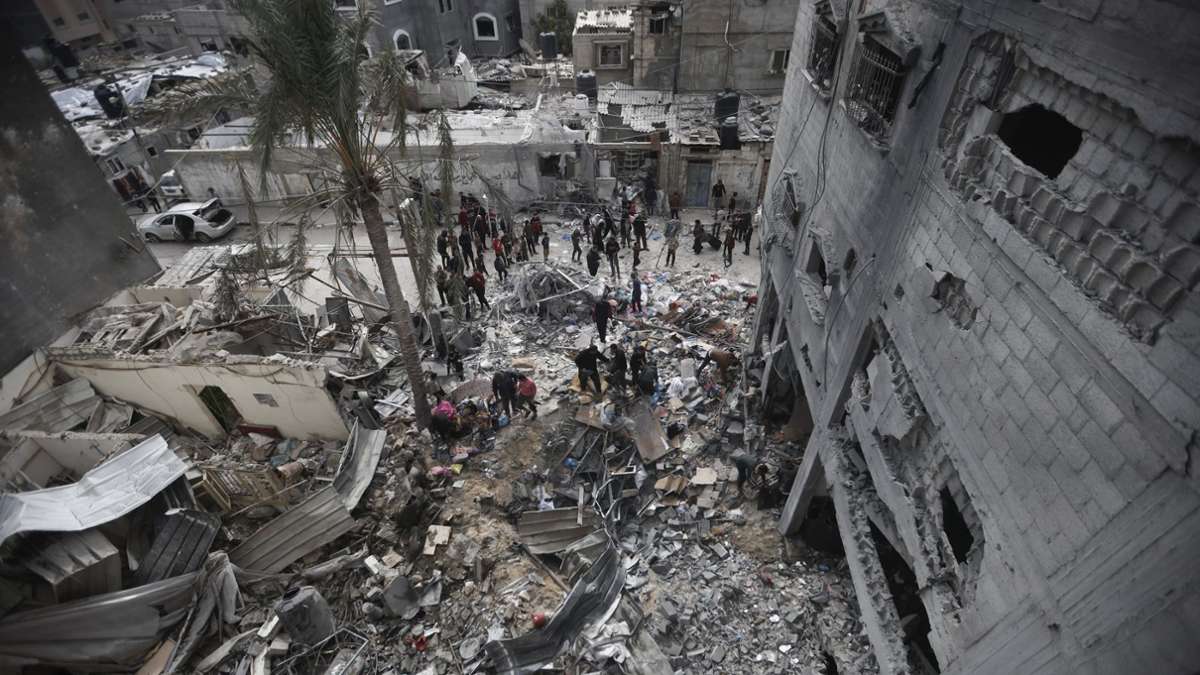Krieg im Gazastreifen: Hamas-Behörde: Mindestens 190 Palästinenser an einem Tag getötet