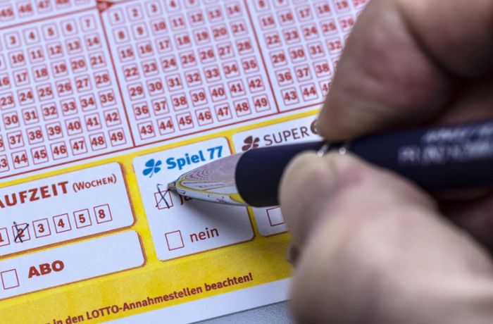 Lotto in Baden-Württemberg: Glückspilz aus dem Landkreis Heilbronn wird Millionär
