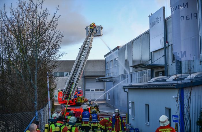Brand in Aalen: Feuer in Firma verursacht wohl einen Millionenschaden